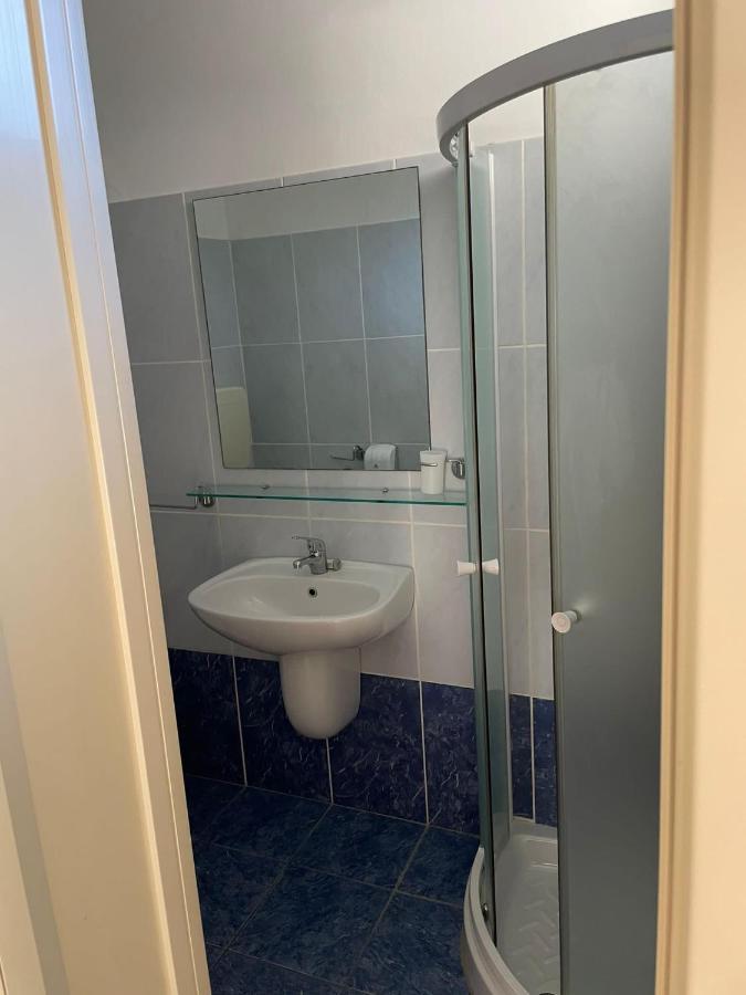 Hotel Vera Cesenatico Buitenkant foto